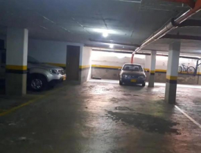 Apto grande cómodo en zona chapinero Alto 2 Hab grandes